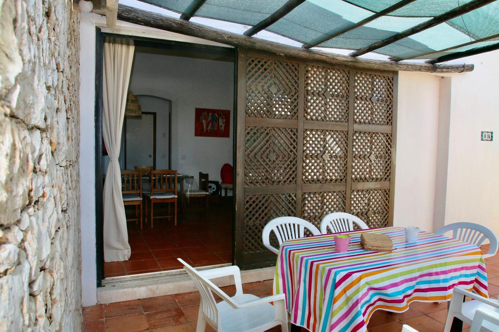 Villa Jacaranda - 550M From The Beach - Free Wifi - By Bedzy البوفيرا المظهر الخارجي الصورة