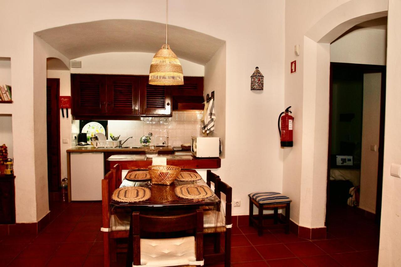 Villa Jacaranda - 550M From The Beach - Free Wifi - By Bedzy البوفيرا المظهر الخارجي الصورة