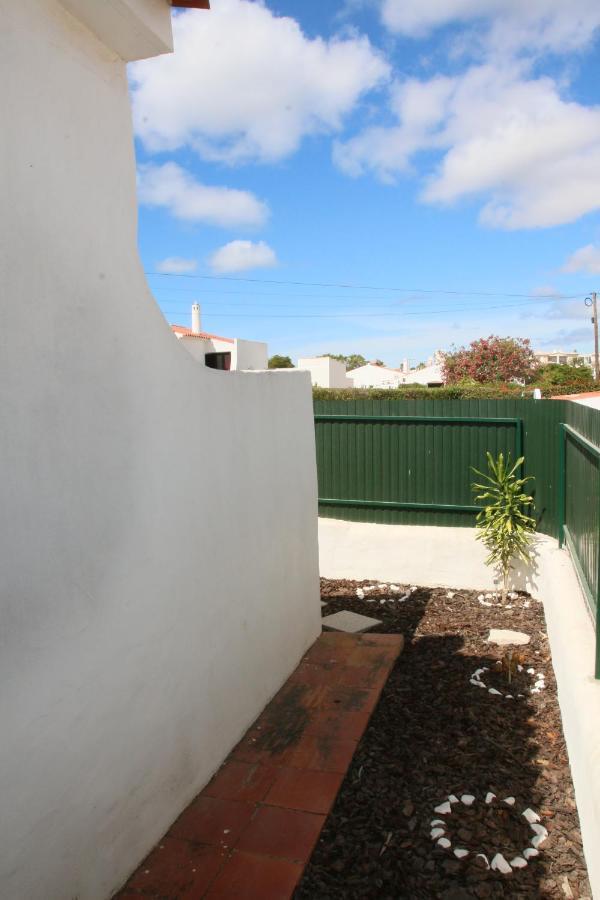 Villa Jacaranda - 550M From The Beach - Free Wifi - By Bedzy البوفيرا المظهر الخارجي الصورة